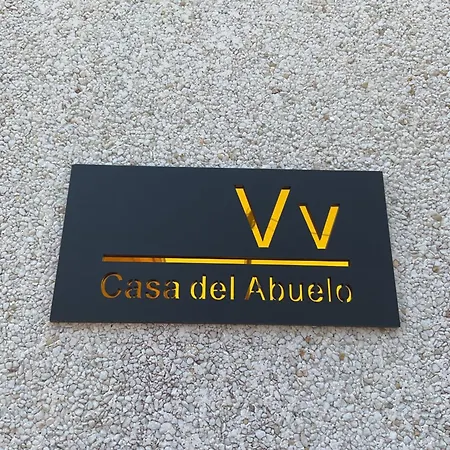 La Casa Del Abuelo 펜션 아 코루냐